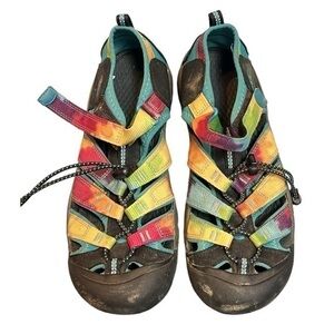 Keen Newport H2 retro multi color outdoor shoes sandals, unisex size 7